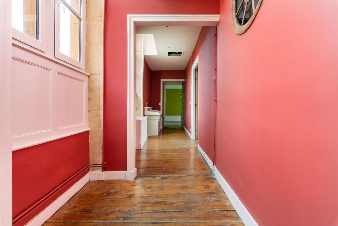 Appartements Au Chateau Ars Ars-sur-Formans Exteriör bild